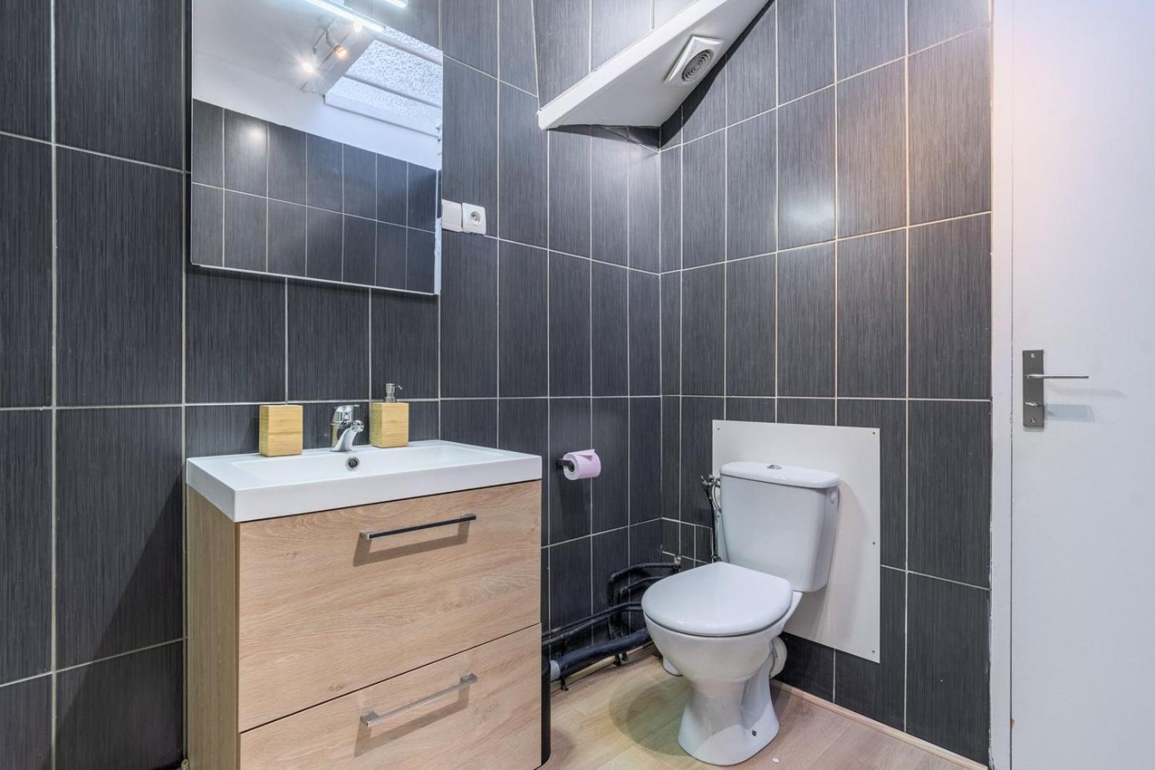 Apartmán Hypercentre - Private Parking, Metro + Train 100M Tourcoing Exteriér fotografie